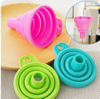 1 Pcs Mini Silicone Gel Foldable Collapsible Style Funnel Hopper Kitchen Cooking Tools
